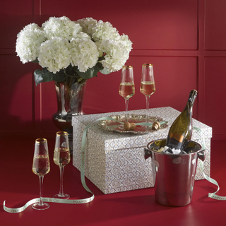 Chill Out Prosecco Gift